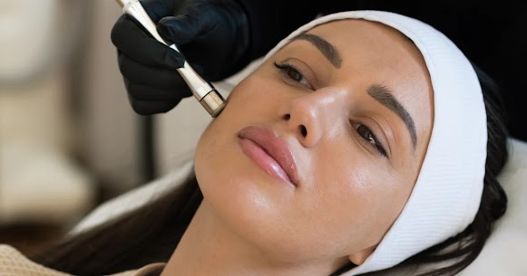 best cosmetologist in Lajpat Nagar, New Delhi