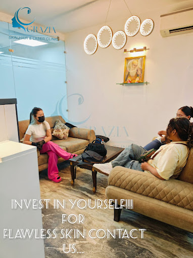 Dermatologist clinic in Dayanand Colony